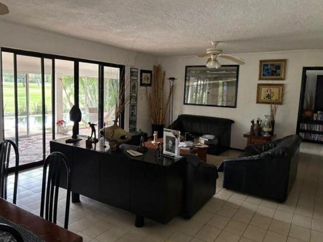 CASA EN VENTA EN MERIDA EN CLUB DE GOLF LA CEIBA, YUCATAN