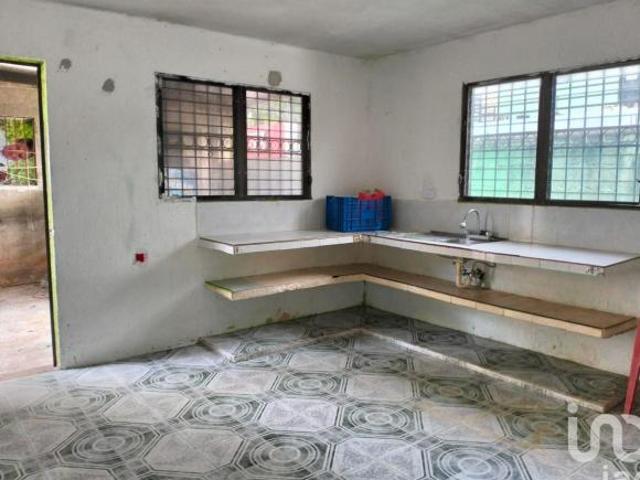 VENTA TERRENO CON CONSTRUCCIÓN PARA NEGOCIO, EN MÉRIDA, ZONA SAN DAMIANCITO