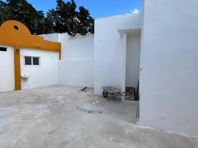 CASA EN VENTA EN M?RIDA, MELIT?N SALAZAR, 3 REC?MARAS