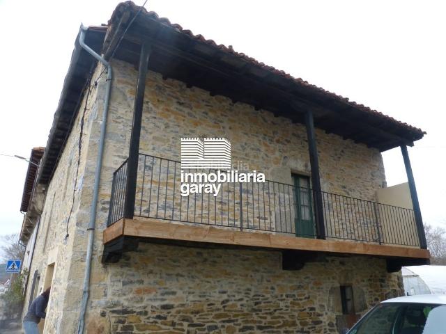 Casa en venta en Merindad de Montija. CASA A LA VENTA EN LA MERINDAD DE MONTIJA CON TERRENO. Casas Merindad de.