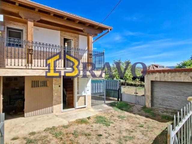 Casa en venta en Merindad de Montija. CASA ADOSADA EN VENTA EN MERINDAD DE MONTIJA. Casas Merindad de.