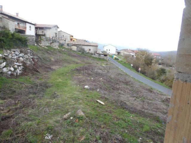 Casa en venta en Merindad de Sotoscueva. Casa pareada de Piedra cerca de Espinosa de los Monteros. Casas Merindad de.