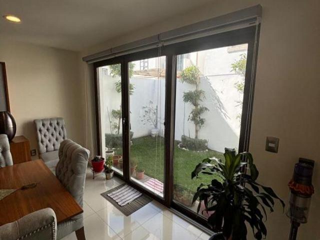 CASA EN VENTA EN METEPEC. CONDADO DEL VALLE