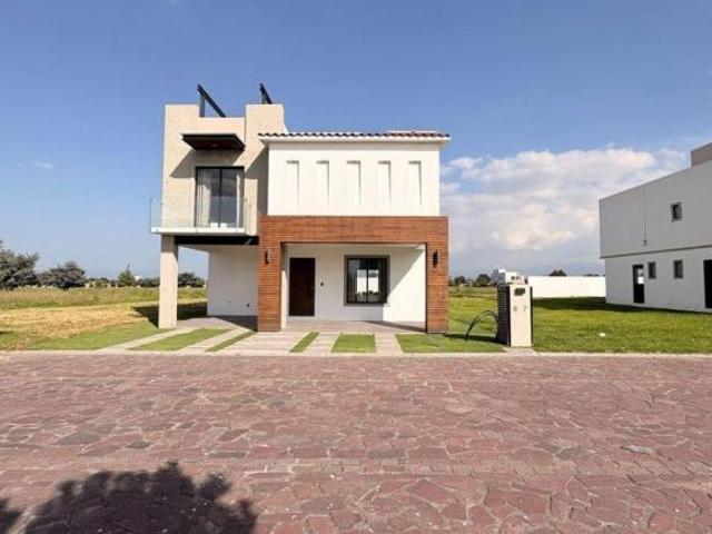 Casa en venta en METEPEC en Condado del Valle modelo ALAMILLO