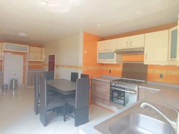 CASA EN VENTA EN METEPEC, EN PRIVADA, CERCANA A LA ESTACION DE TREN METEPEC