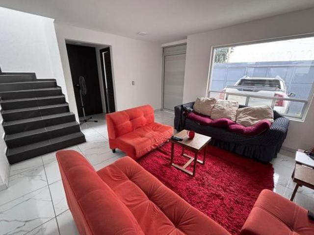 Casa en Venta en Metepec, San Miguel Totocuitlapilco