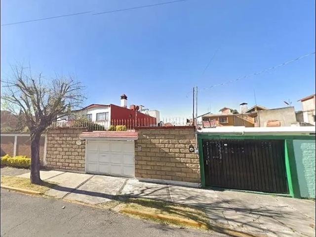 Casa en Venta en Metepec, San Jerónimo Chicahualco