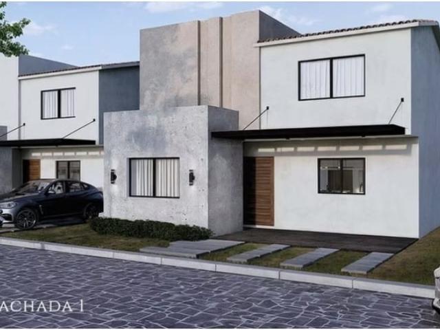Casa en venta en Metepec, Residencial Condado del Valle