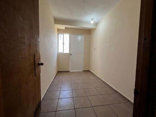 CASA EN VENTA EN METROPLEX