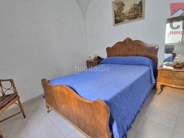 Casa en venta en Miajadas. CASA DE PLANTA BAJA, EN MIAJADAS, CON ALGUNAS REFORMAS, BUEN PATIO, CERCA DE LA CASA DE CULTURA. Casas.