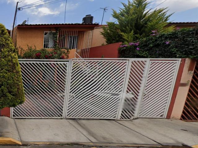Casa en venta en Miguel Hidalgo, Tláhuac, Ciudad de México