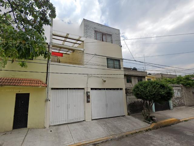 Casa en venta en Miguel Hidalgo, Tláhuac, Ciudad de México