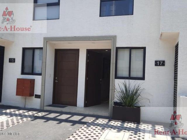 Casa en Venta en Miguel Hidalgo, Tlahuac JL 26 3297