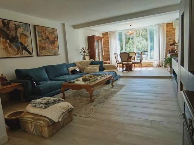 Casa en venta en La Sierrezuela, Málaga Costa del Sol