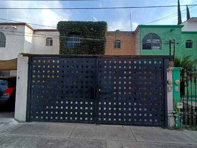 Casa en venta en Misión de San Carlos