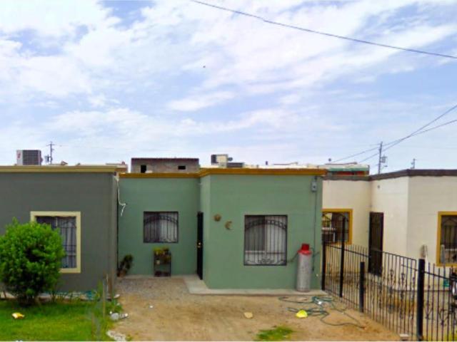 Casa en venta en Misión del Valle, Mexicali, Baja California