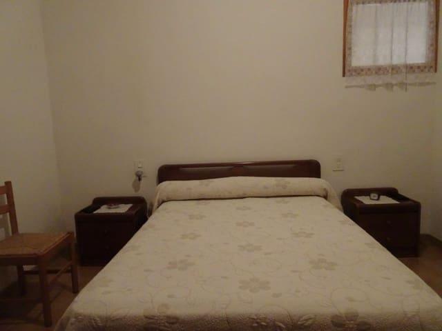 Casa en venta en Miravet, Tarragona