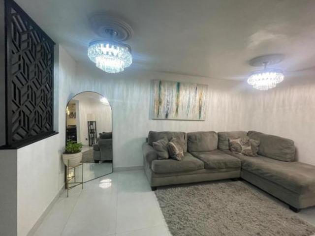 Casa en venta en Mitras Poniente, García, Nuevo León