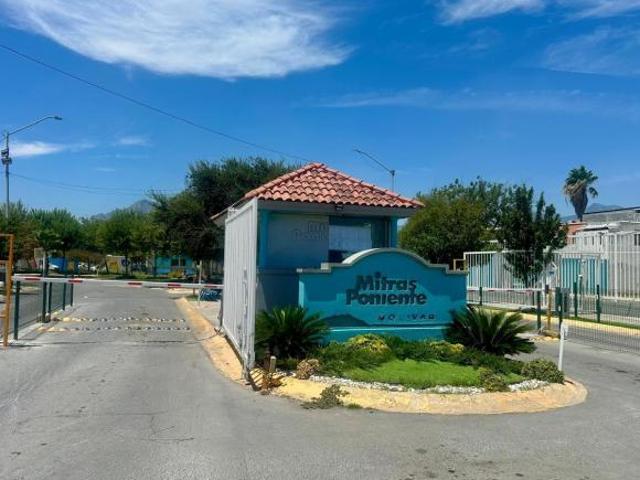 Casa en Venta en Mitras Poniente Sector Bolivia
