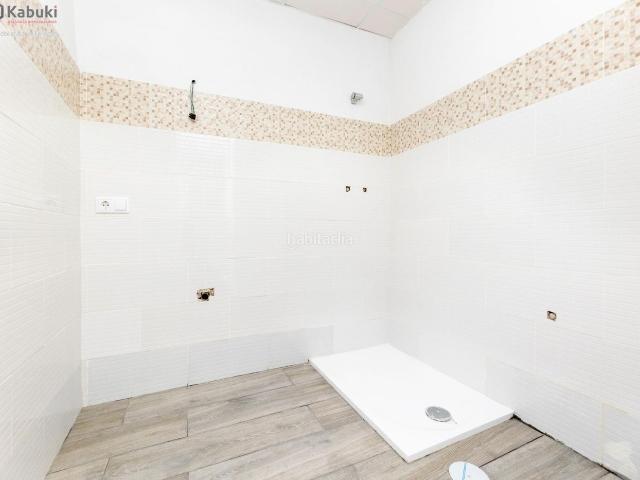 Casa en venta en Moclín. Te gustaría poder vivir en un lugar tranquilo y alejado del ruido de la ciudad? Te gusta el senderismo y los deportes al aire libr. Casas.