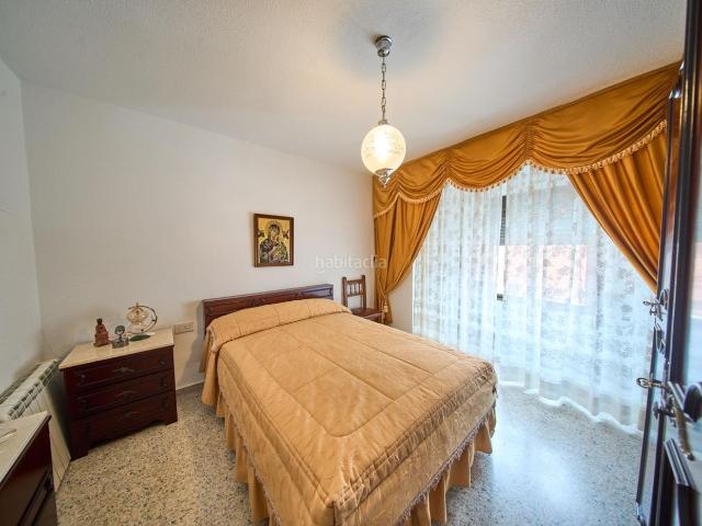 Casa en venta en Moclín. DOS CASAS EN VENTA Tózar Moclín. Casas.