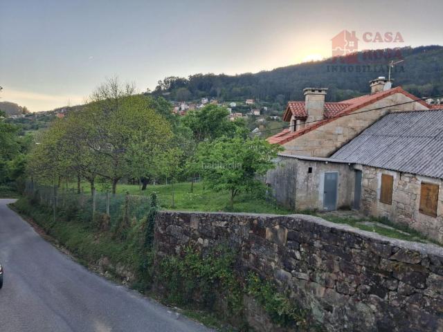 Casa en venta en Moaña. Casa pareada para reformar en Berducedo, Moaña. Casas.