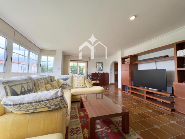 Casa en venta en Moaña. Chalet independiente en Tiran con vistas a la ría de Vigo. Casas.