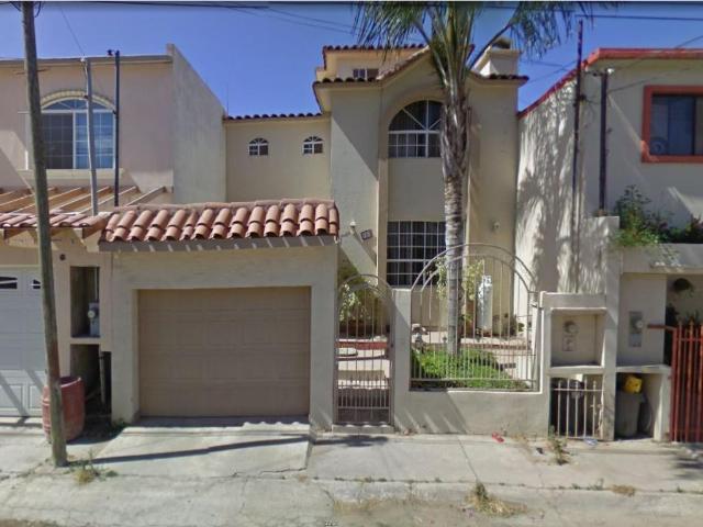 Casa en venta en Moderna, Ensenada, Baja California
