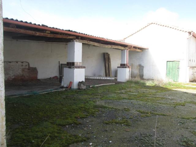 Casa en venta en Molacillos