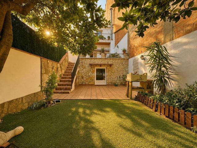 Casa en venta en Molins de Rei. Casas Molins de.
