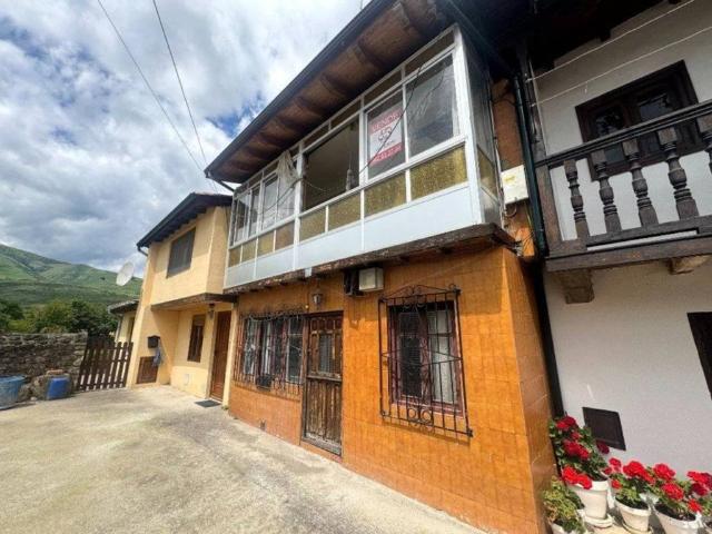 Casa en Venta en Molledo