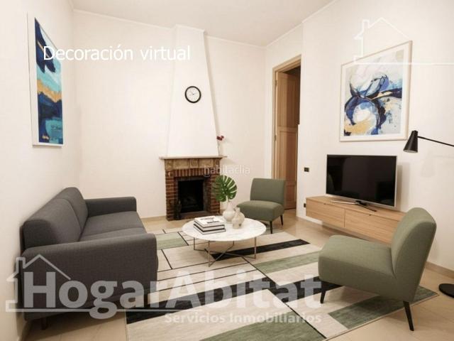 Casa en venta en Moncada. CASA CON TERRAZA PARA HACER A TU HOGAR DE SUEÑO. Casas.