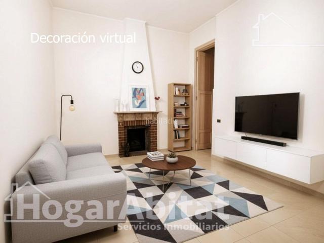 Casa en venta en Moncada. CASA CON TERRAZA PARA HACER A TU HOGAR DE SUEÑO. Casas.