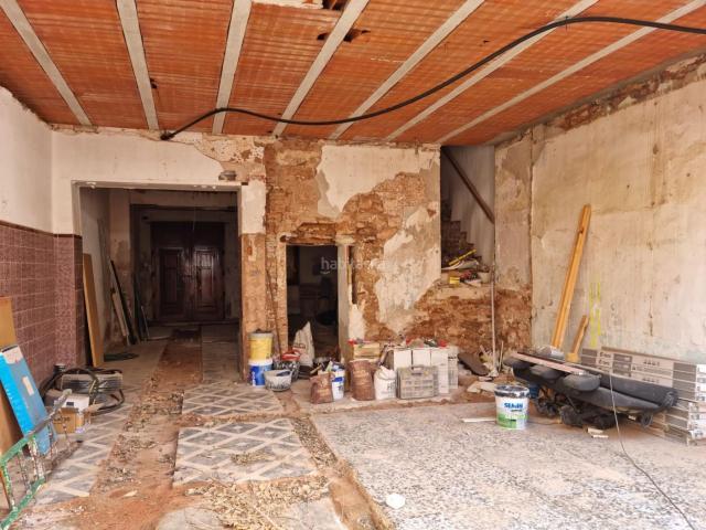 Casa en venta en Moncada. CASA DE PUEBLO A LA VENTA EN MONCADA. Casas.