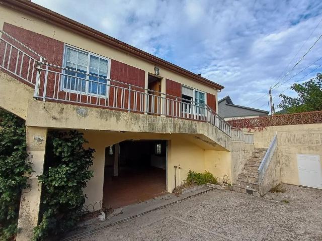 Casa en venta en Mondariz. Casas.