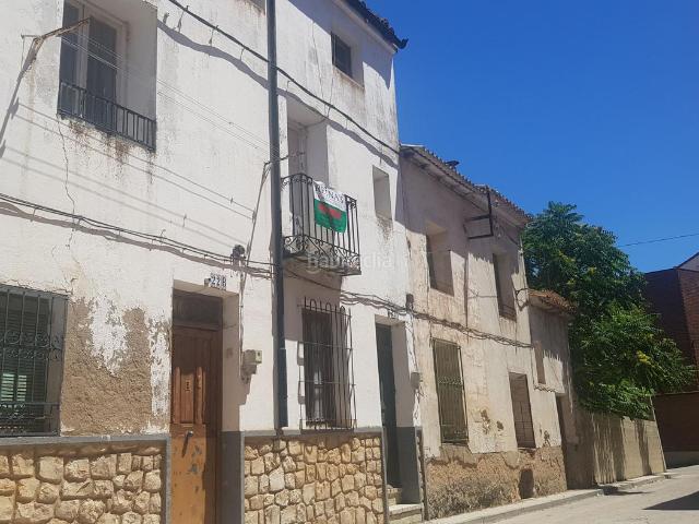Casa en venta en Mondéjar. 3 VIVIENDAS EN EL CENTRO DE MONDEJAR. Casas.