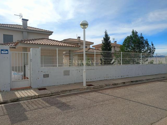 Casa en venta en Monserrat. Venta de Chalet en LugarTR MOTOR DEL VICARI SN Montserrat ValenciaValència. Casas.