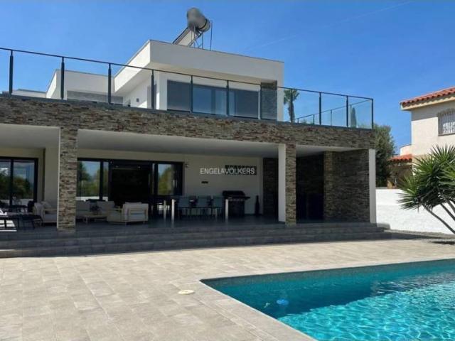 Casa en Venta en Mont roig del Camp