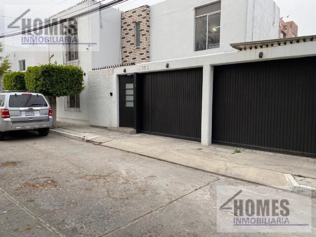 Casa EN VENTA EN MONTA?AS ROCALLOSAS
