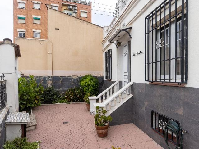 Casa en venta en Montcada i Reixac, Mas Rampinyo Montcada Nova Carrerada. Casa a tres vientos todo en planta baja y con enorme jardín privado en Montcada i Reixac. Casas Montcada i.