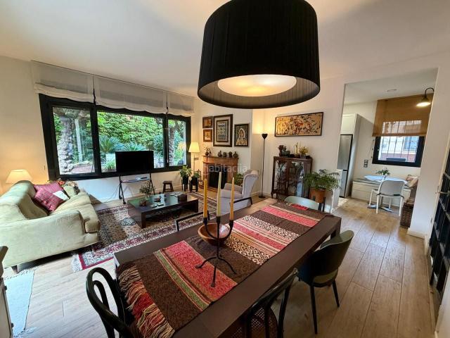 Casa en venta en Montcada i Reixac, Montcada Centre La Ribera. MAGNÍFICA CASA EN PLANTA BAJA, RODEADA DE NATURALEZA!. Casas Montcada i.