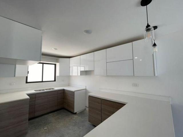CASA EN VENTA EN MONTE BELLO TIJUANA