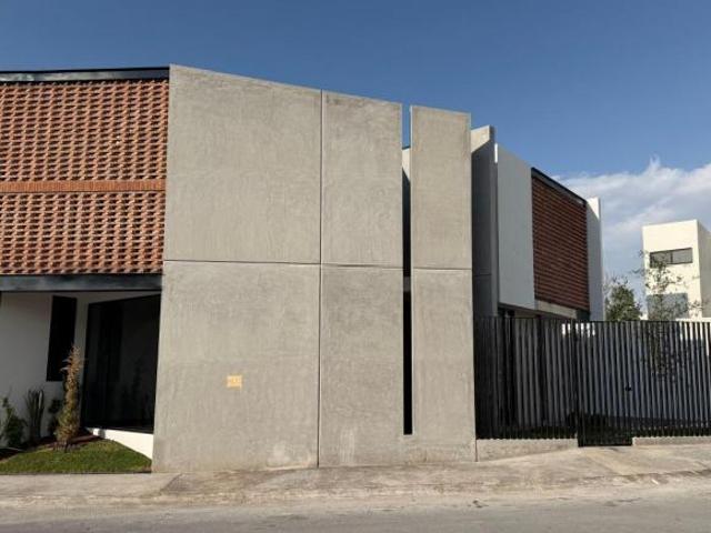 Casa en venta en Monte Sabino Residencial