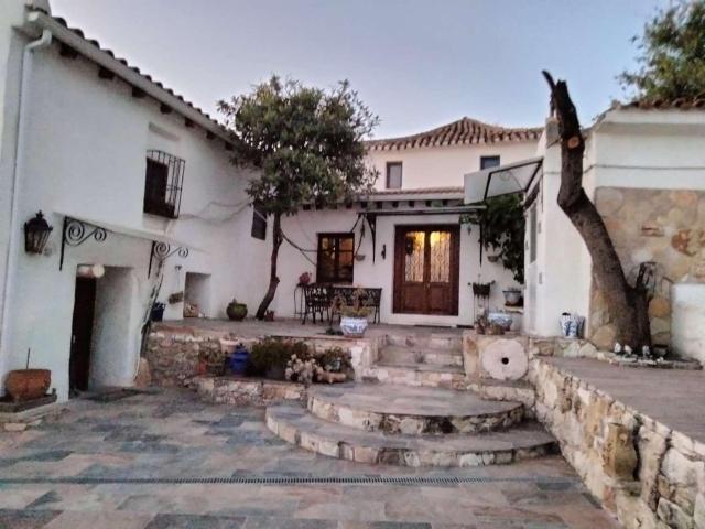 Casa en venta en Montefrío Granada
