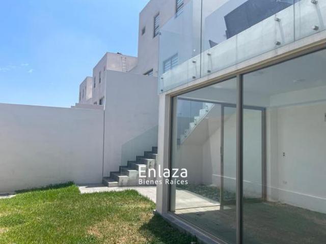 Casa en Venta en Monteleva Dominio