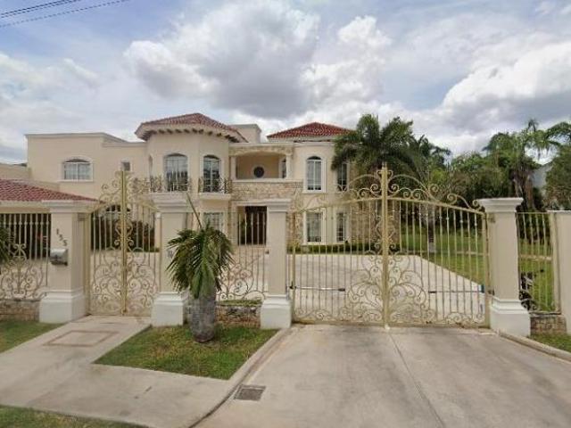 CASA EN VENTA EN MONTES DE AME, MERDIA, YUCATAN