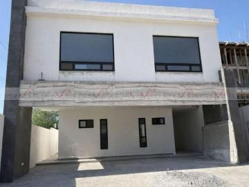 Casa en venta en Carretera Nacional