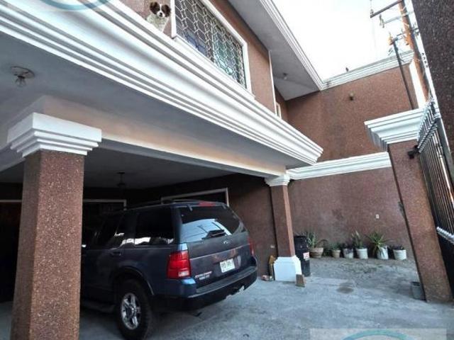 CASA EN VENTA EN MONTERREY COLONIA CROC CAMINO REAL