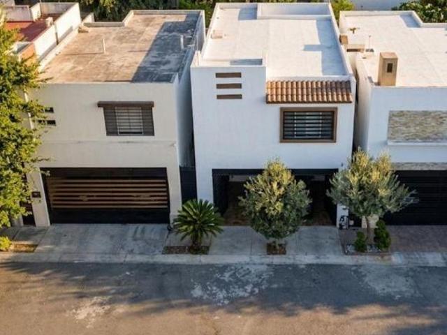 CASA EN VENTA EN MONTERREY NUEVO LEON