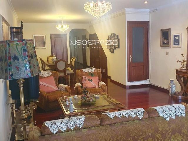 Casa en venta en Monterroso. Casa Adosada Monterroso Lugo. Casas.